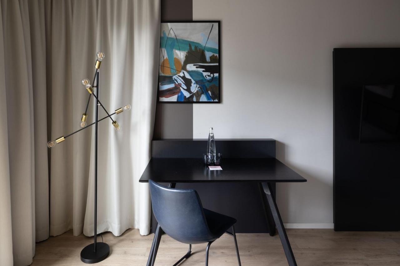 Mittleres Zimmer mit Balkon - Einzelbett